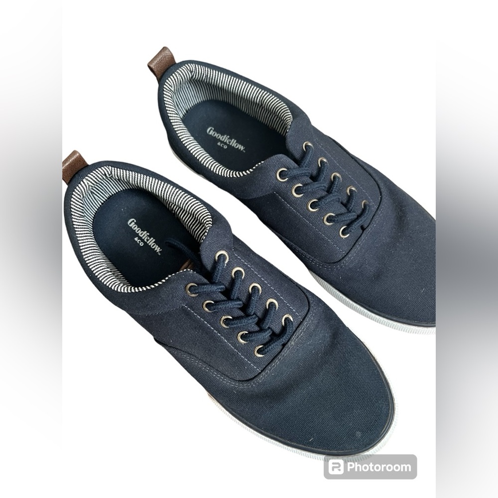 Men’s shoes